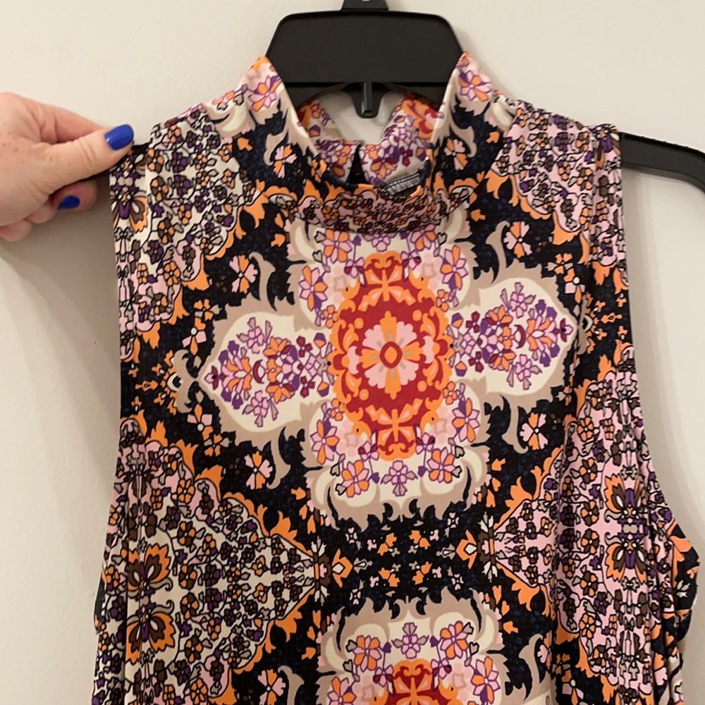 Venus pattern dress